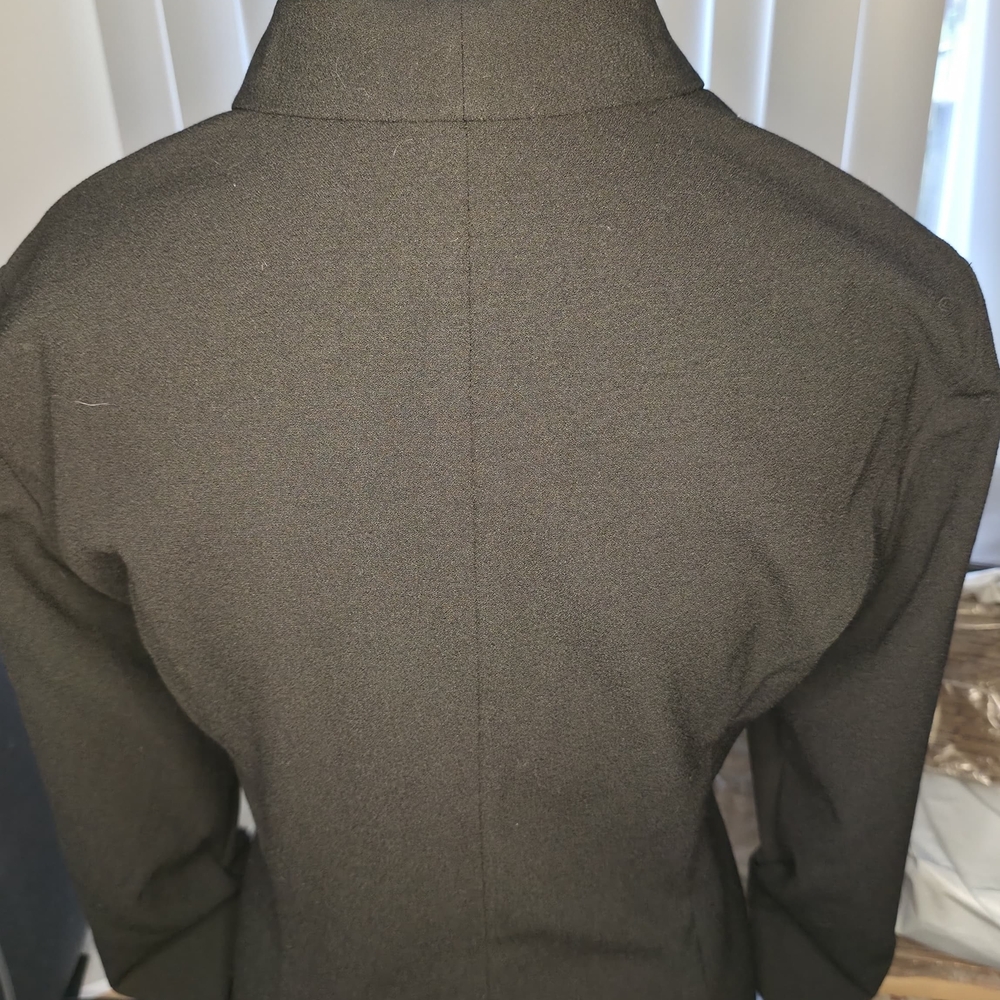 Metaphor Black Single-Button Tailored Blazer - Picture 7 of 7
